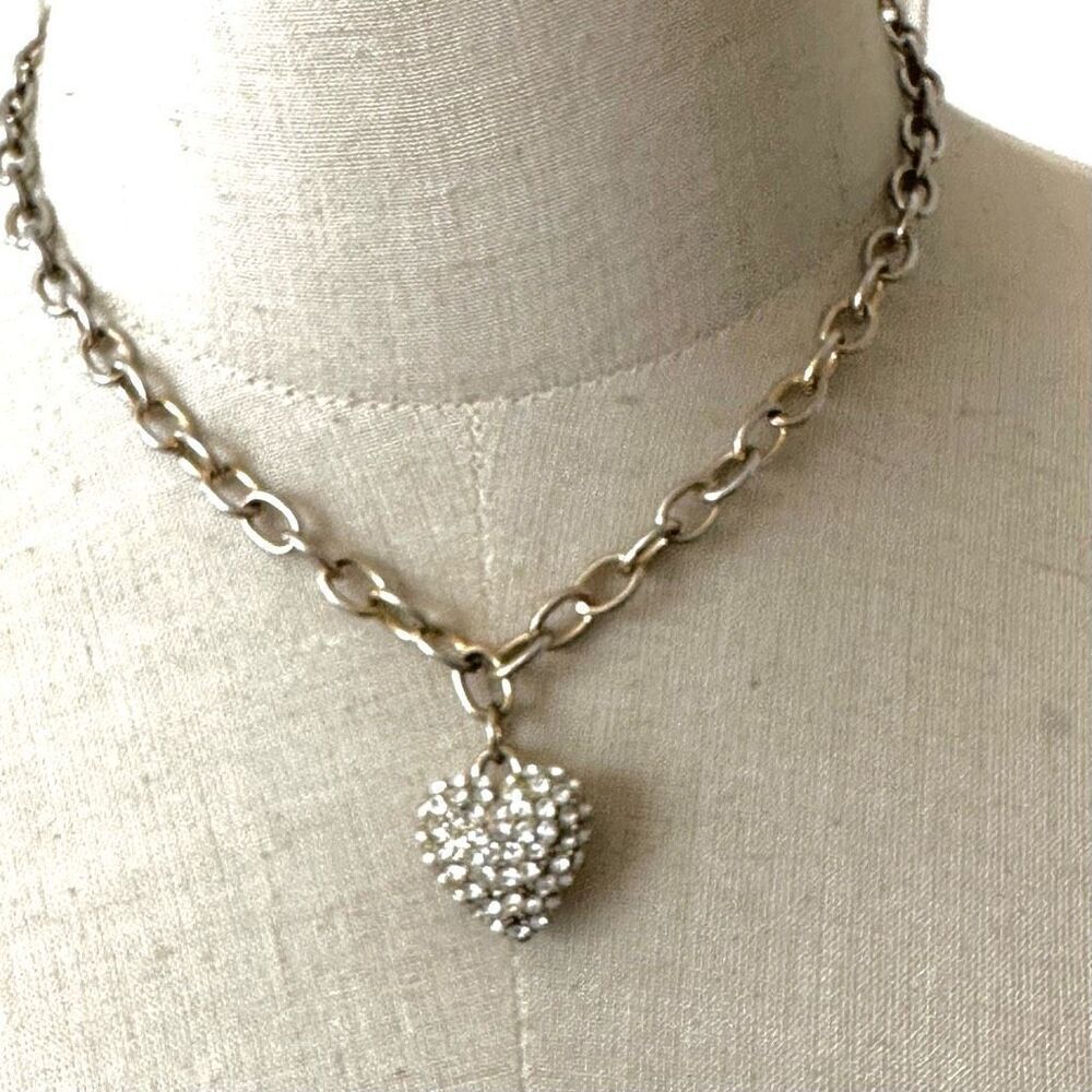Gold tone rhinestone heart pendant necklace